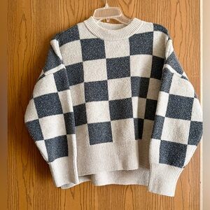 Moon & Madison Checkered Crewneck Sweater
